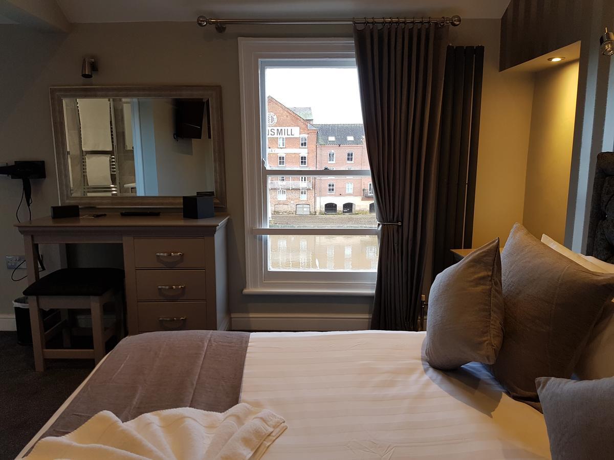 Lil'S Bar And Bistro Hotell York Eksteriør bilde