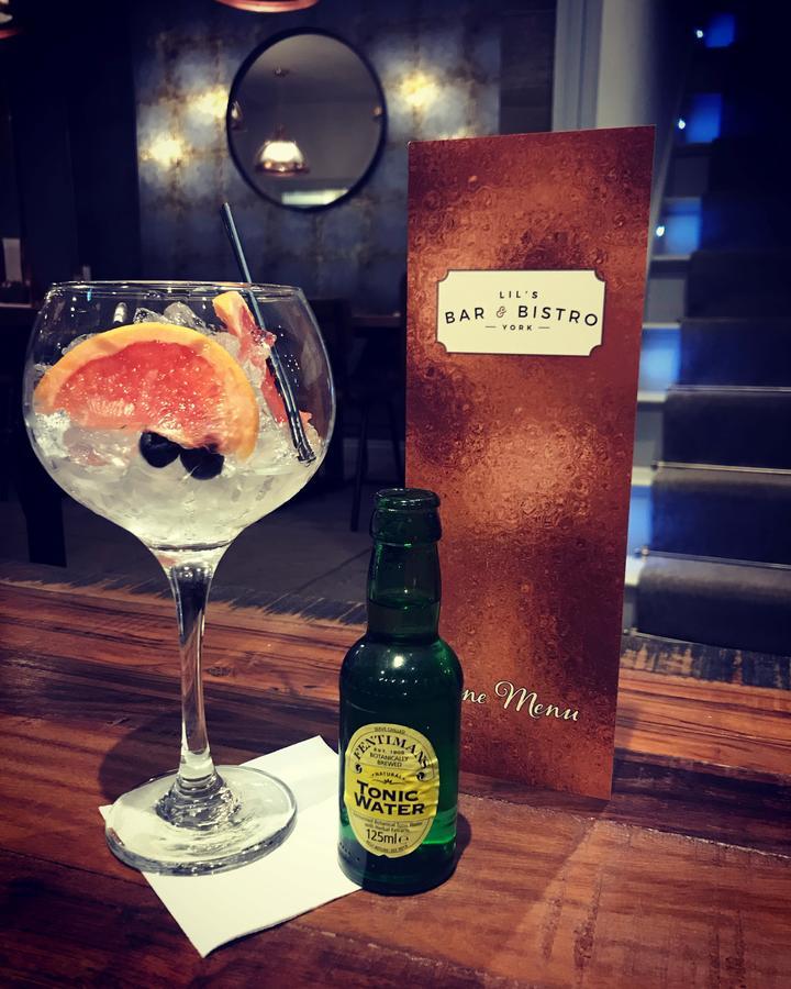 Lil'S Bar And Bistro Hotell York Eksteriør bilde